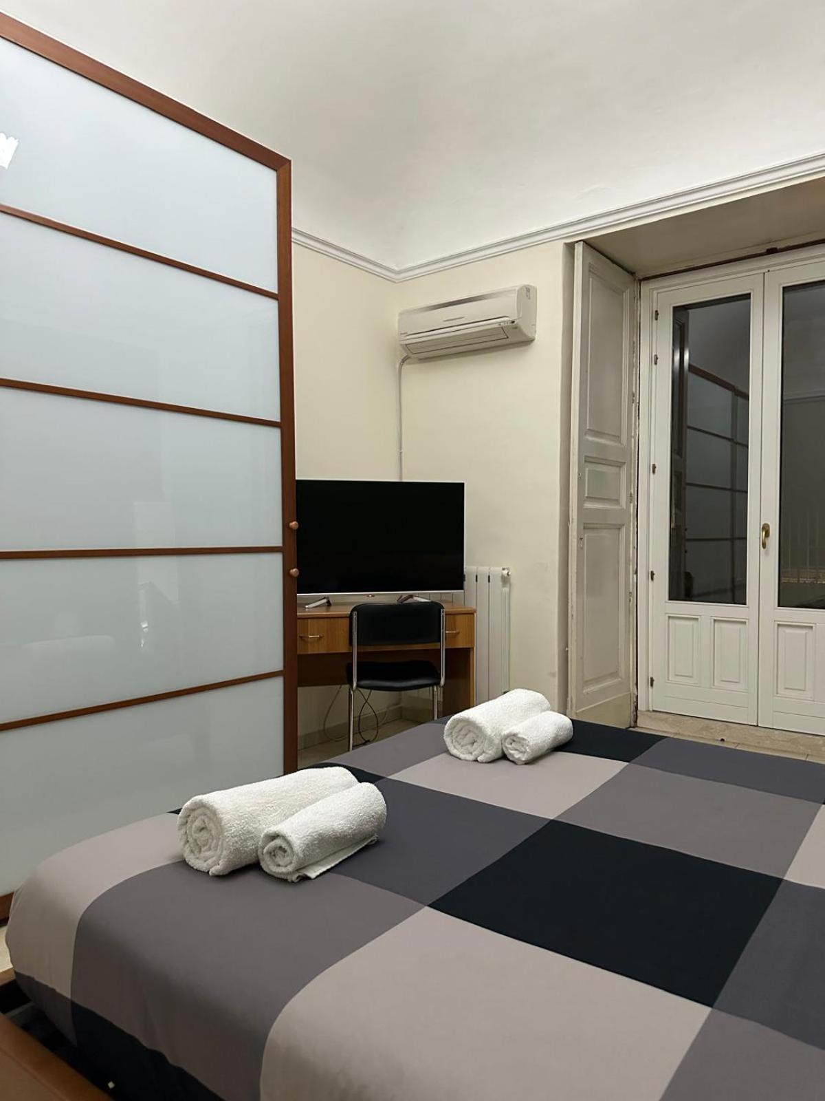 Agata House Hotel Catania Exterior photo